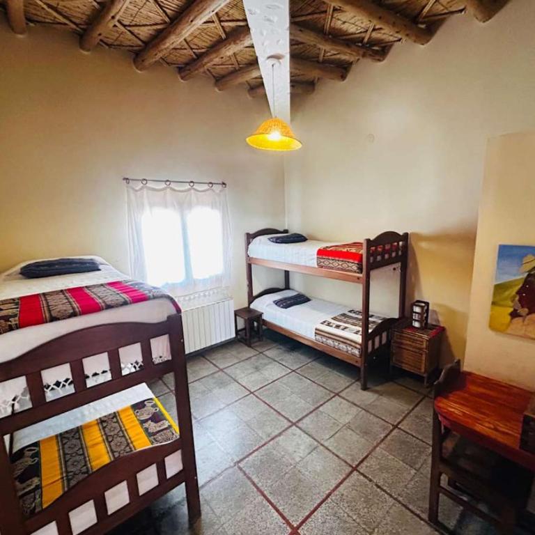Azul Humahuaca Hostal - Cama en habitación compartida con 4 camas - 3