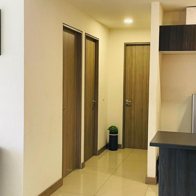 Aurora Boreal 2BE 2 BA 1 parking - Three-Bedroom Apartment - 18