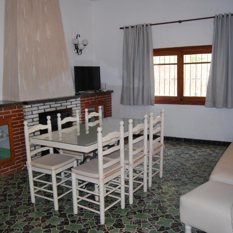Villa Maria Beach Villa - Three-Bedroom Villa - 40