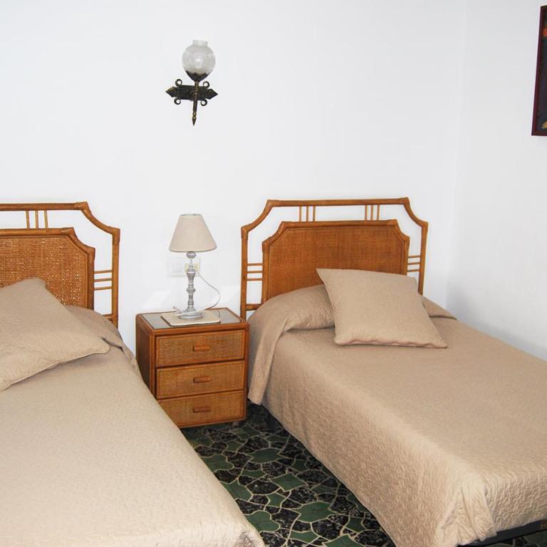 Villa Maria Beach Villa - Three-Bedroom Villa - 37
