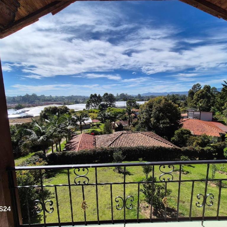 Confortable casa en Rionegro, Antioquia - Casa - 13