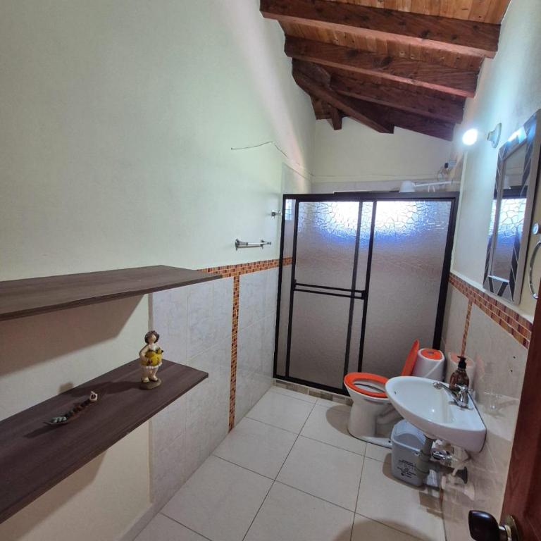 Confortable casa en Rionegro, Antioquia - Casa - 23