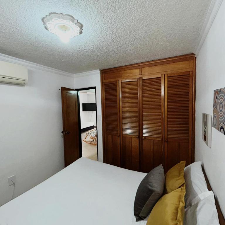 La Perla Beach - Two-Bedroom Apartment - 8