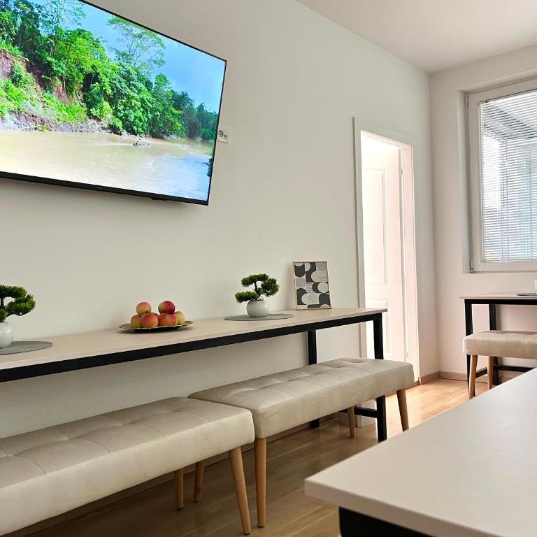Talia - Standard Triple Room - 28