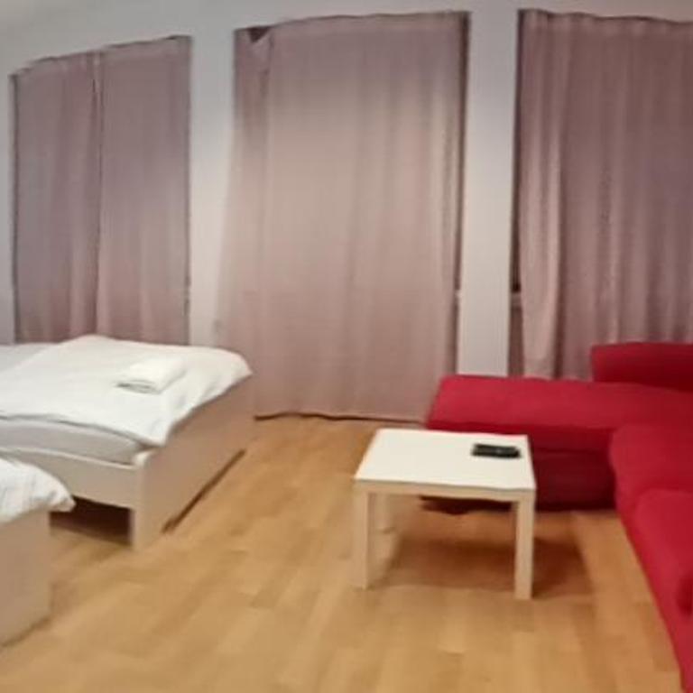 K-Schiller Zimmer 1 - One-Bedroom Apartment - 1