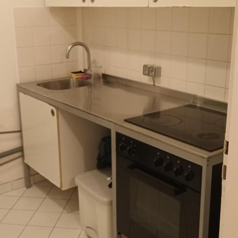 K-Schiller Zimmer 1 - One-Bedroom Apartment - 2