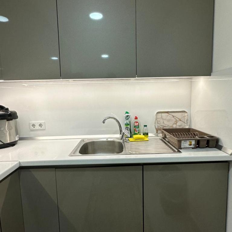 Triple A Apartments - Apartman sa 3 Spavaće Sobe i Balkonom - 7