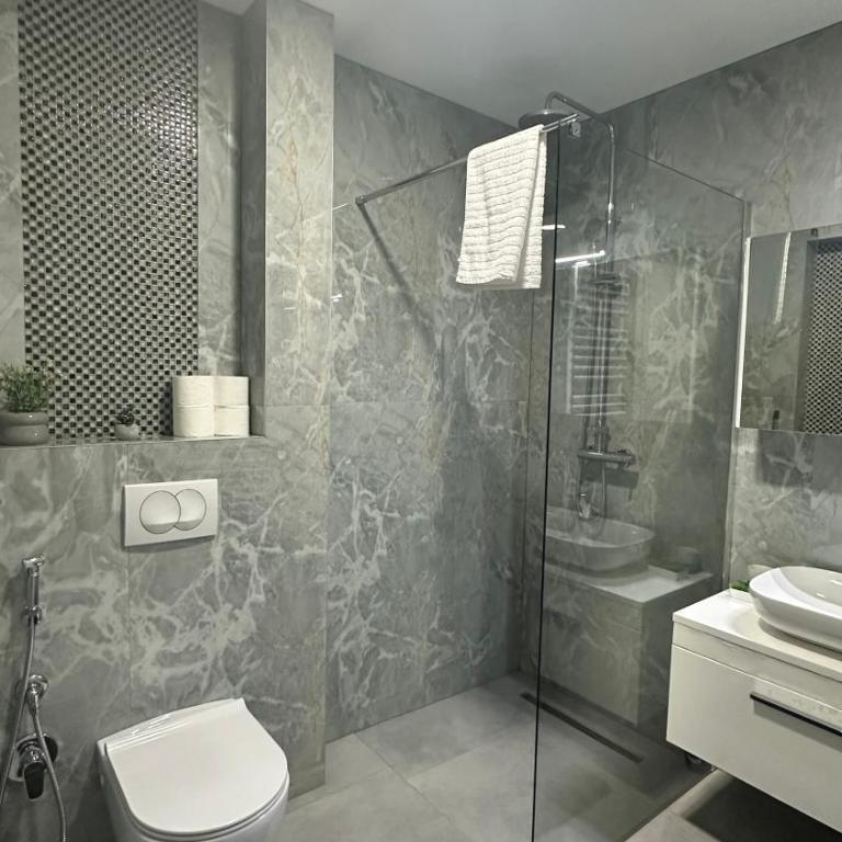 Triple A Apartments - Apartman sa 3 Spavaće Sobe i Balkonom - 11