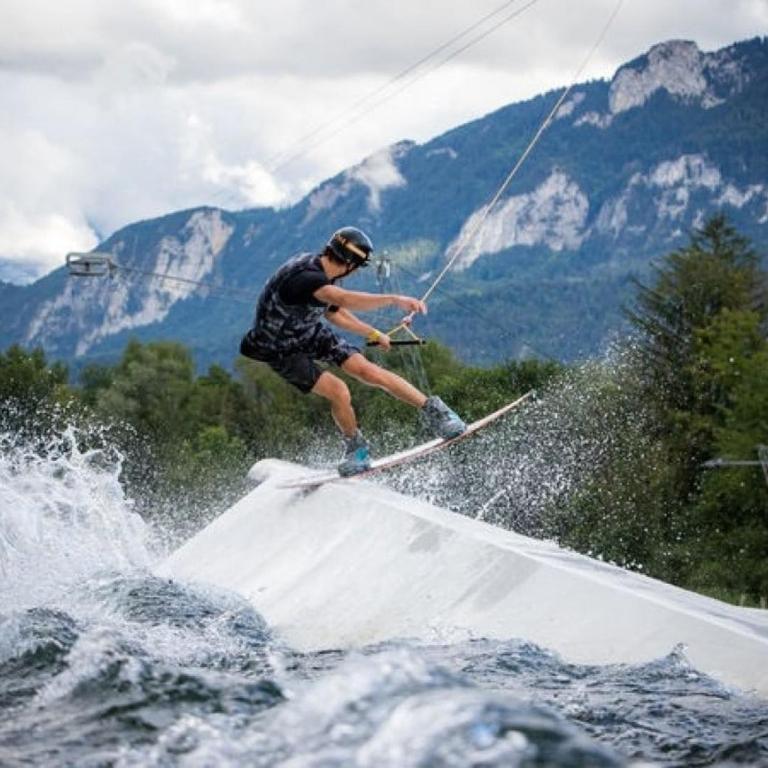 T2 Cozy au Centre - 3 Couchages - Annecy à 30mn - Chamonix, Megève à 45mn - Événements Salon RochExpo - Festivals - Train Express Annecy Evian-les-Bains- Genève - Appartement 1 Chambre - Non-Fumeurs - 34
