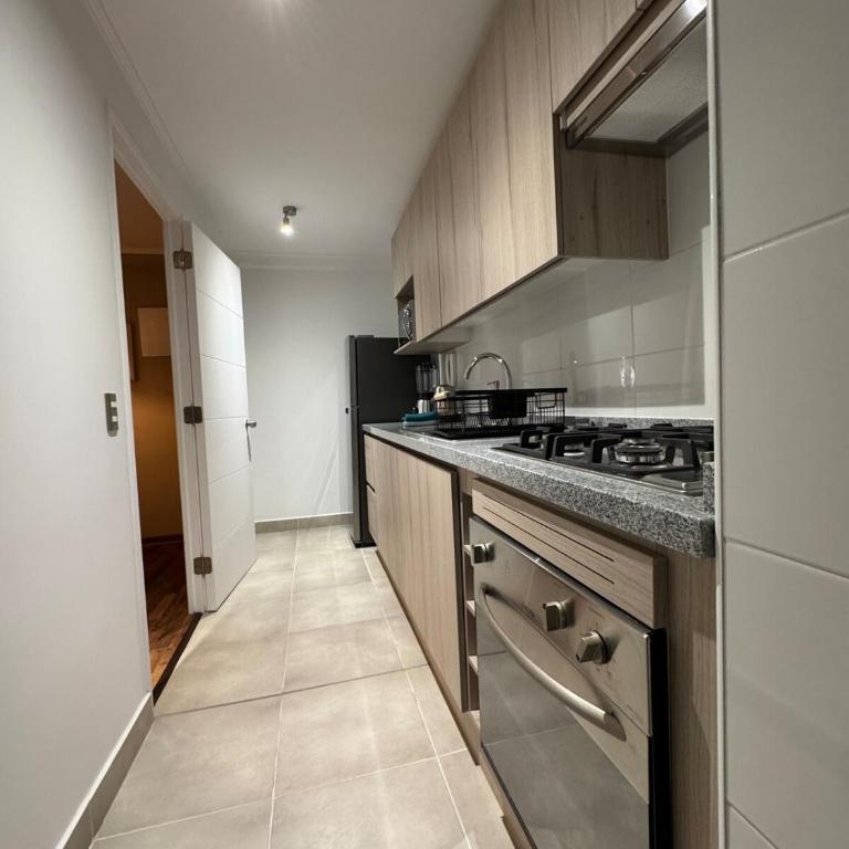 Lindo y espacioso departamento con hermosa vista - Three-Bedroom Apartment - 3