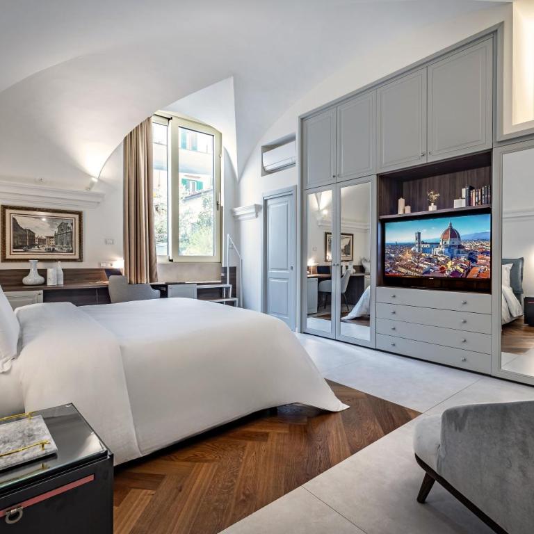 Le Corti by Dimora Collection - Luxury Suites in a Restored 13th-Century Convent with Sauna and Gym - Adults Only - Suite King con Balcone - 3