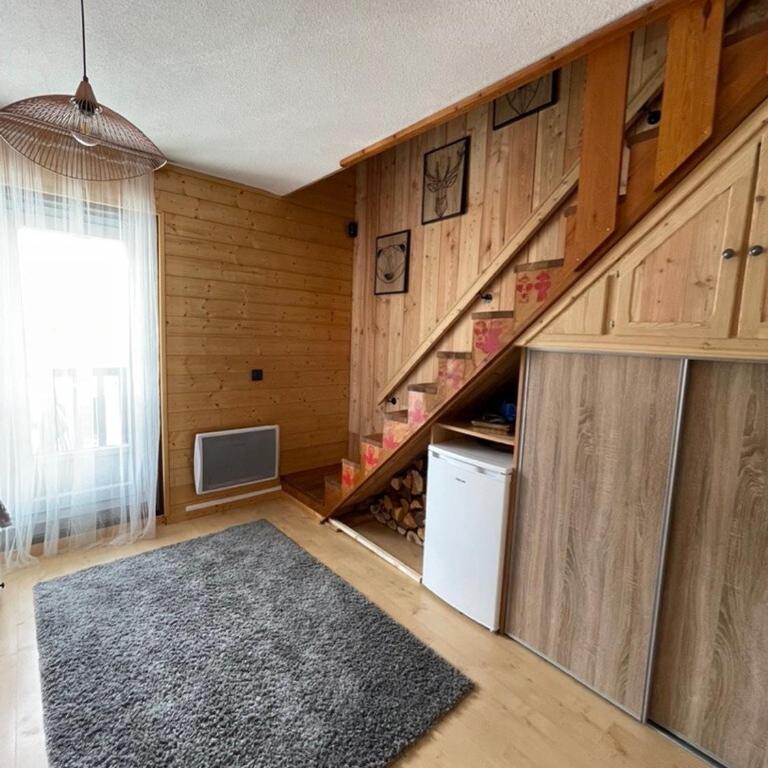 Warm Duplex, Cozy, Village Square - Appartement 3 Chambres - 10