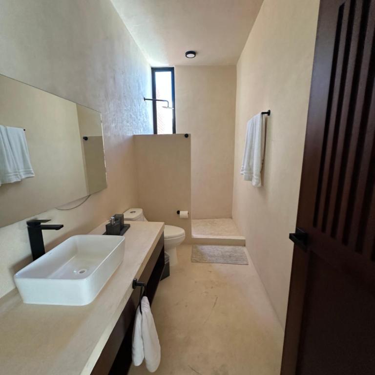 Las 50s - Two-Bedroom Apartment - 3