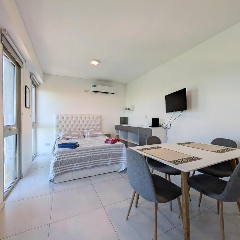 Loft con vistas al río en Puerto Norte - Cochera privada opcional - Gimnasio - One-Bedroom Apartment - 6