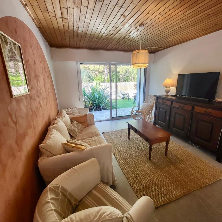 La maison de la pinède, 4 Chambres - Ferienhaus mit 4 Zimmern - 11
