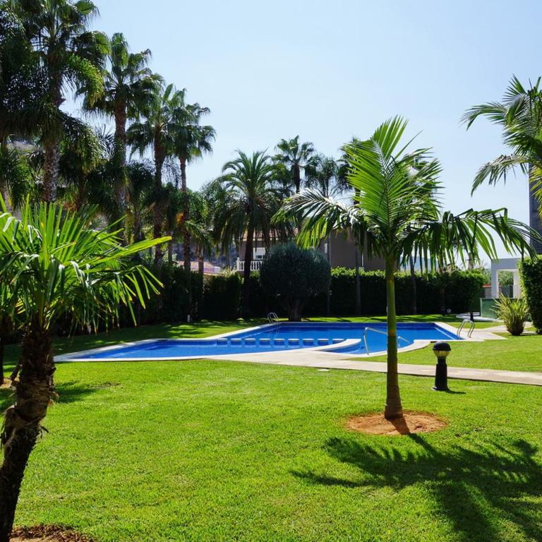 ÁTICO dúplex con vistas al MAR, CASTILLO y MONTAÑA, estancia mínima de 10 noches - Apartamento de 1 dormitorio - 28