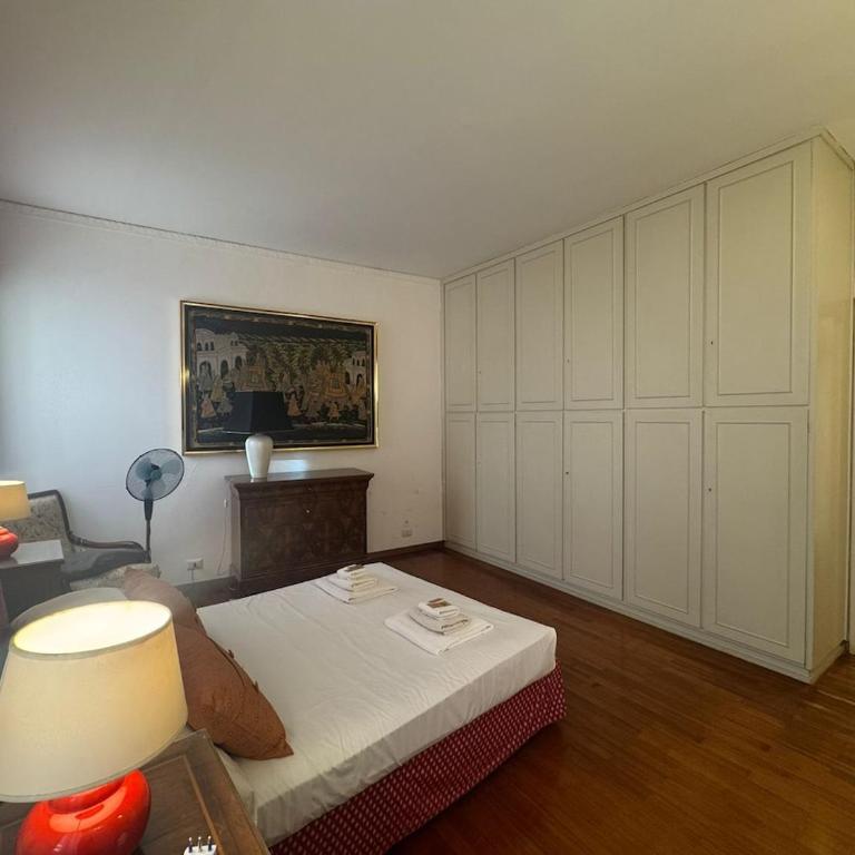 2-Level Flat with Terrace in the Heart of Rome - Appartamento con 2 Camere da Letto e Terrazza - 12