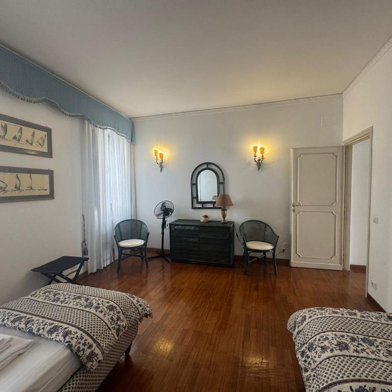 2-Level Flat with Terrace in the Heart of Rome - Appartamento con 2 Camere da Letto e Terrazza - 14