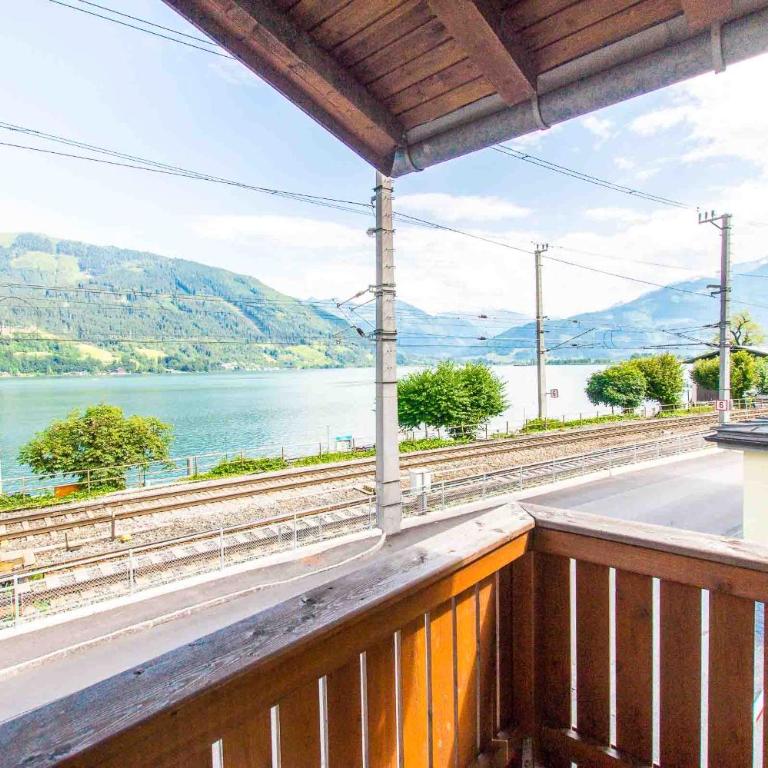Ski-n-Lake City Apartments - Apartment mit 3 Schlafzimmern und Seeblick - 3