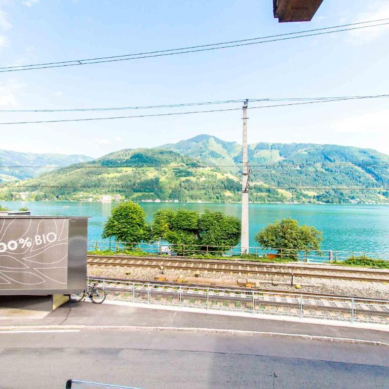 Ski-n-Lake City Apartments - Apartment mit 3 Schlafzimmern und Seeblick - 2