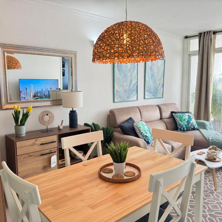 605 - Hermoso apartamento en Bocagrande con full aire acondicionado a pasos de la playa - Two-Bedroom Apartment - 32
