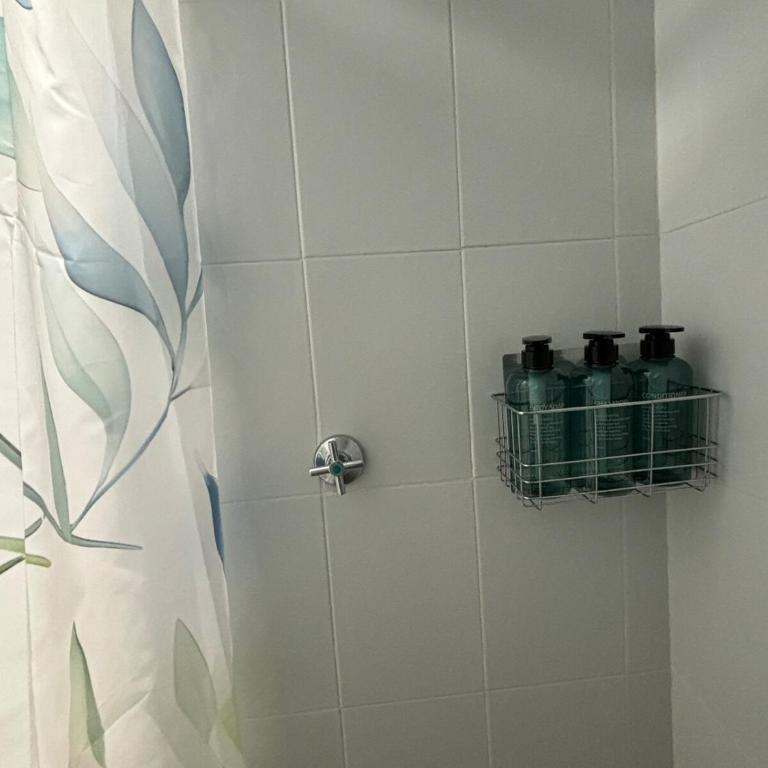 605 - Hermoso apartamento en Bocagrande con full aire acondicionado a pasos de la playa - Two-Bedroom Apartment - 41