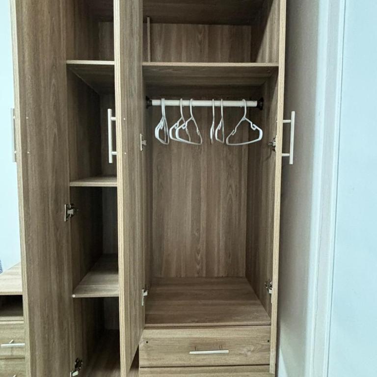 605 - Hermoso apartamento en Bocagrande con full aire acondicionado a pasos de la playa - Two-Bedroom Apartment - 43