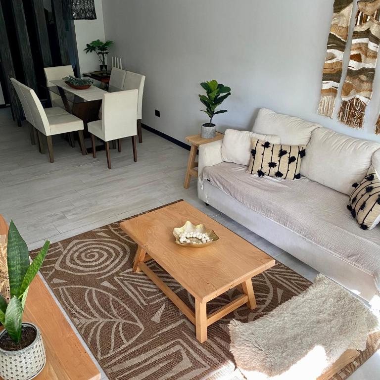 Acogedor departamento de lujo - Three-Bedroom Deluxe Apartment - 32