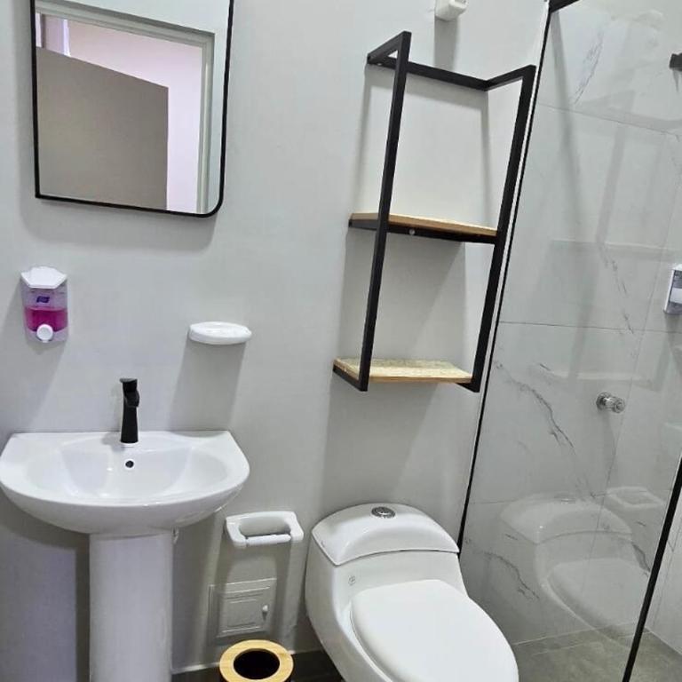 Spacious brand new house Relax in Tarapoto - Casa de 5 dormitorios - 34