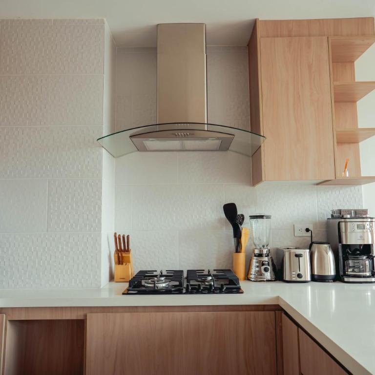 Estay Go Navarra Suite - Estudio Deluxe con cama grande - 9