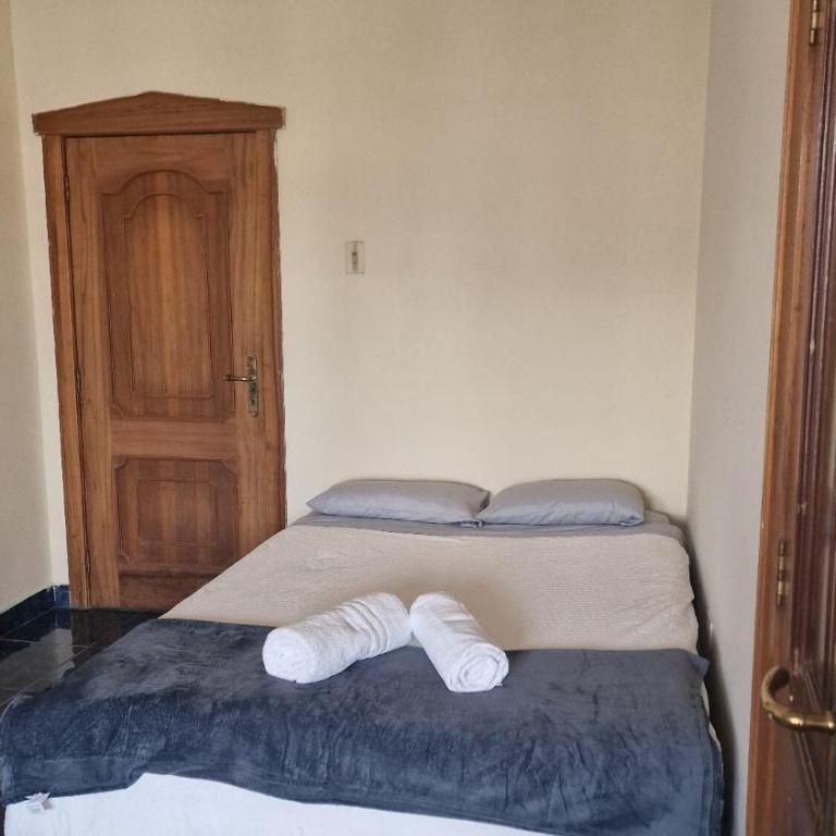 Casa Blanca hospedaje - Double Room with Private Bathroom - 6