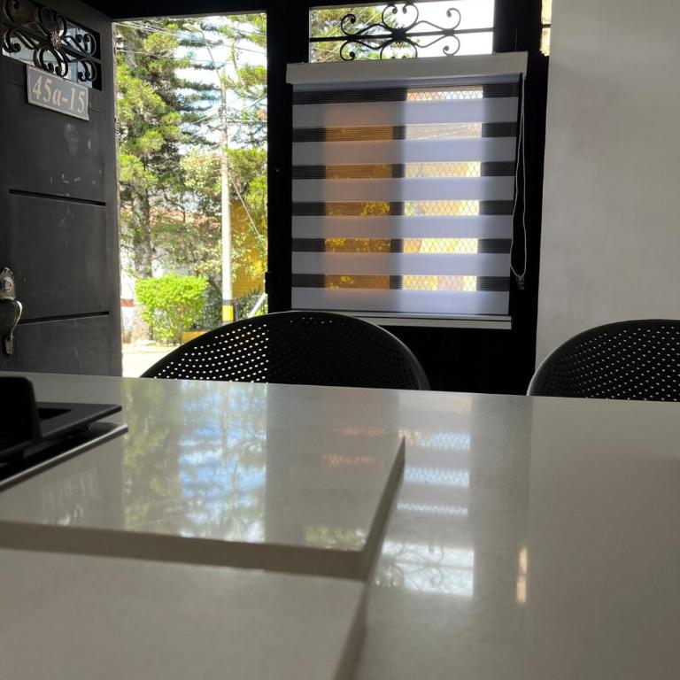 Cómodo, acogedor, bien ubicado Aparta - estudio Estadio- velódromo - laureles - La 70 - One-Bedroom Apartment - 15