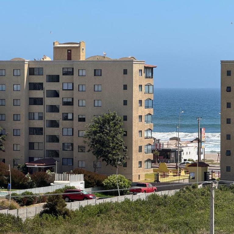 Nova Pacifico - Three-Bedroom Apartment - 9