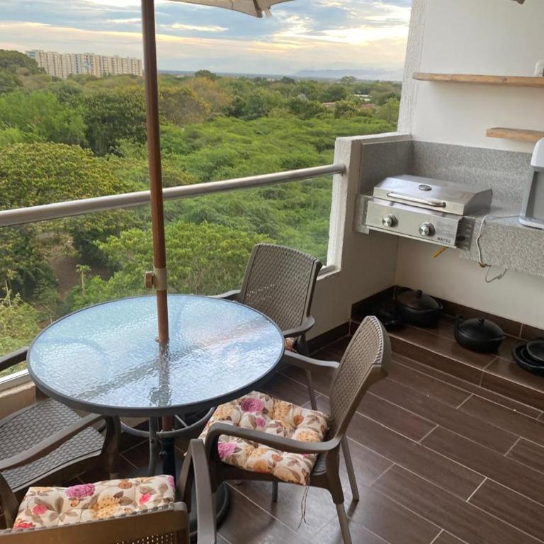 Apartamento Ricaurte 90 m2, 3 habitac, 6 personas, Peñazul La Morada LuisFeryClarita - Apartamento de 3 dormitorios con balcón - 17