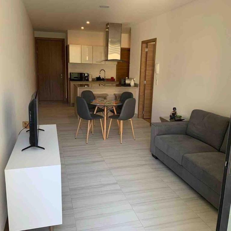 Luxury Apt in Atelier 10th floor with all amenities - Two-Bedroom Apartment - 3