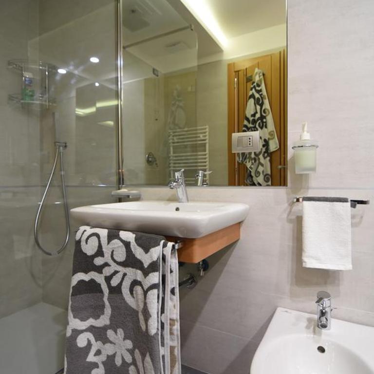 La Strada Parlata - Camera Quadrupla Superior con Bagno Privato - 14