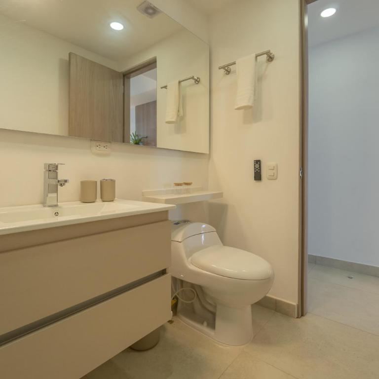 Charming Seafront Loft - Studio Apartment - 17