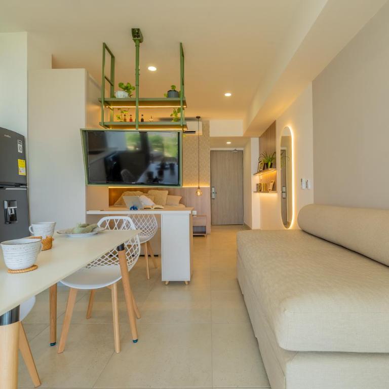 Charming Seafront Loft - Studio Apartment - 12