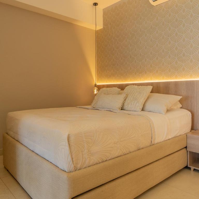 Charming Seafront Loft - Studio Apartment - 22