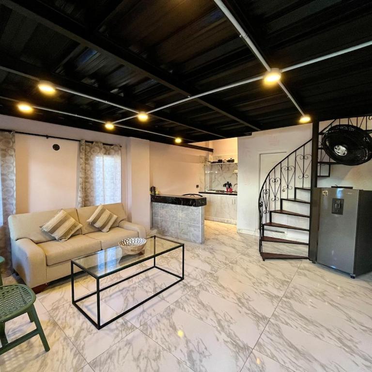 Almería Apt Stylish Loft with Terrace Near Old Town - One-Bedroom Apartment - 1