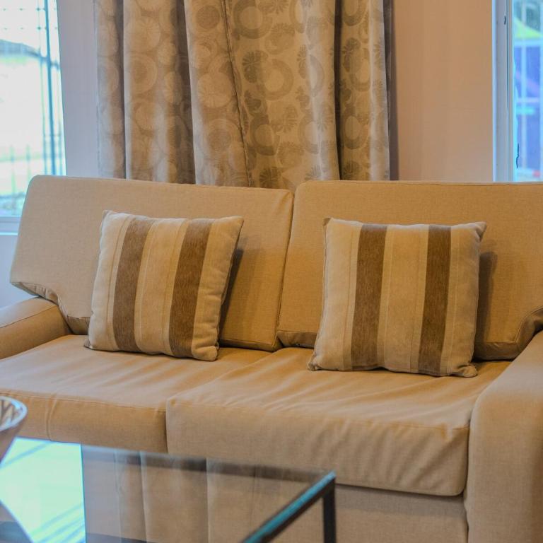Almería Apt Stylish Loft with Terrace Near Old Town - One-Bedroom Apartment - 18