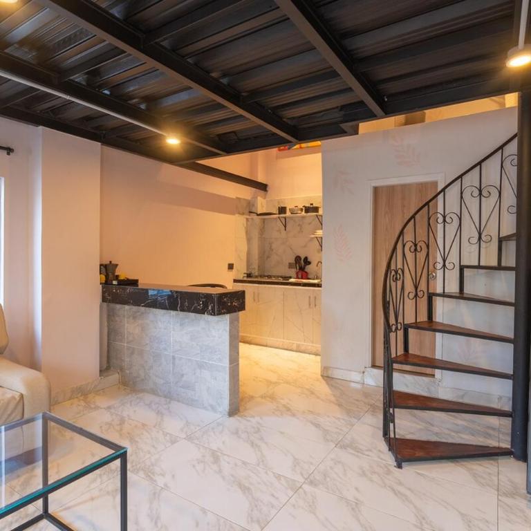 Almería Apt Stylish Loft with Terrace Near Old Town - One-Bedroom Apartment - 19