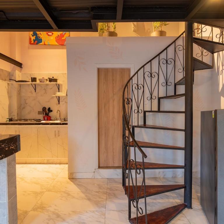 Almería Apt Stylish Loft with Terrace Near Old Town - One-Bedroom Apartment - 24