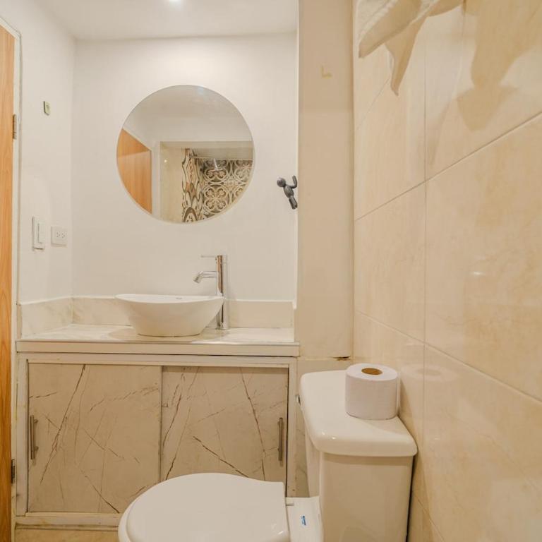Almería Apt Stylish Loft with Terrace Near Old Town - One-Bedroom Apartment - 25