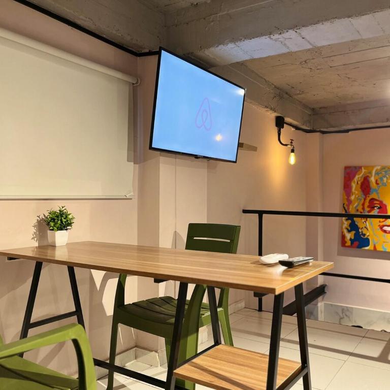 Almería Apt Stylish Loft with Terrace Near Old Town - One-Bedroom Apartment - 33
