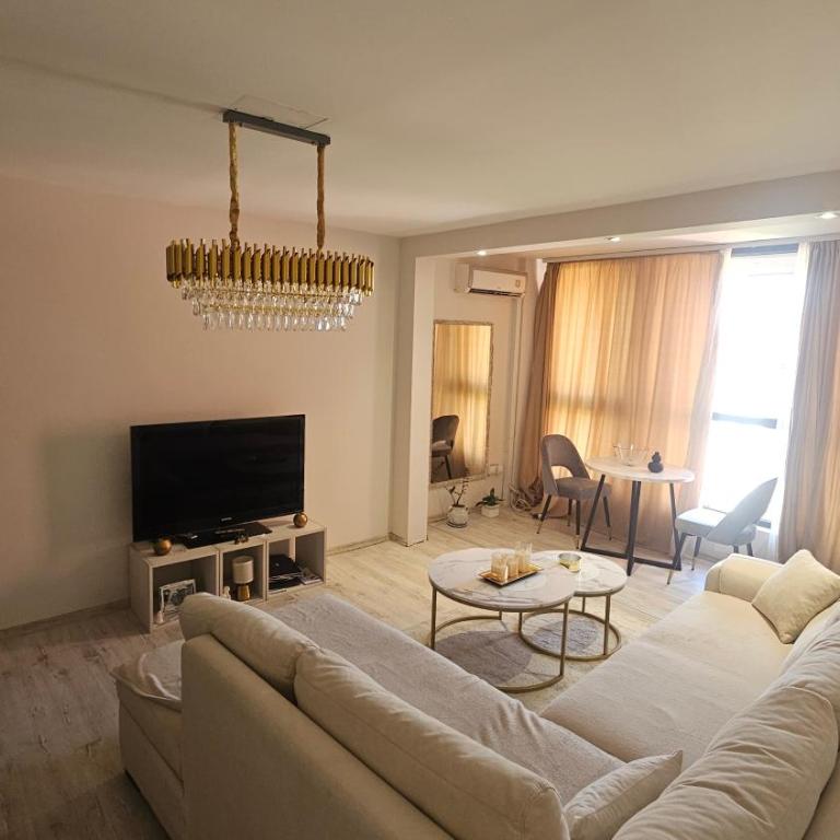 Sky view - One-Bedroom Apartment - 2