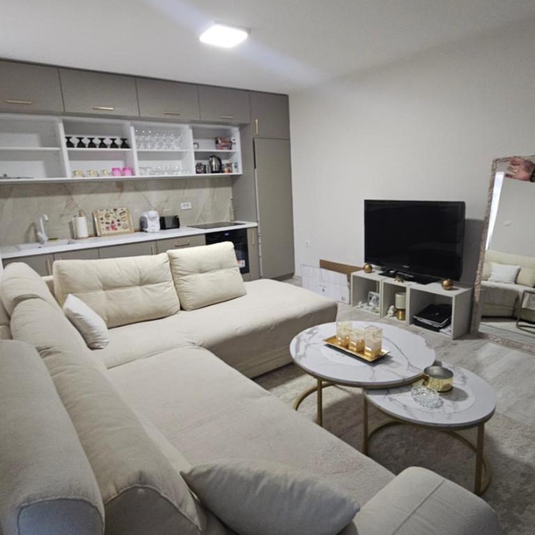 Sky view - One-Bedroom Apartment - 3