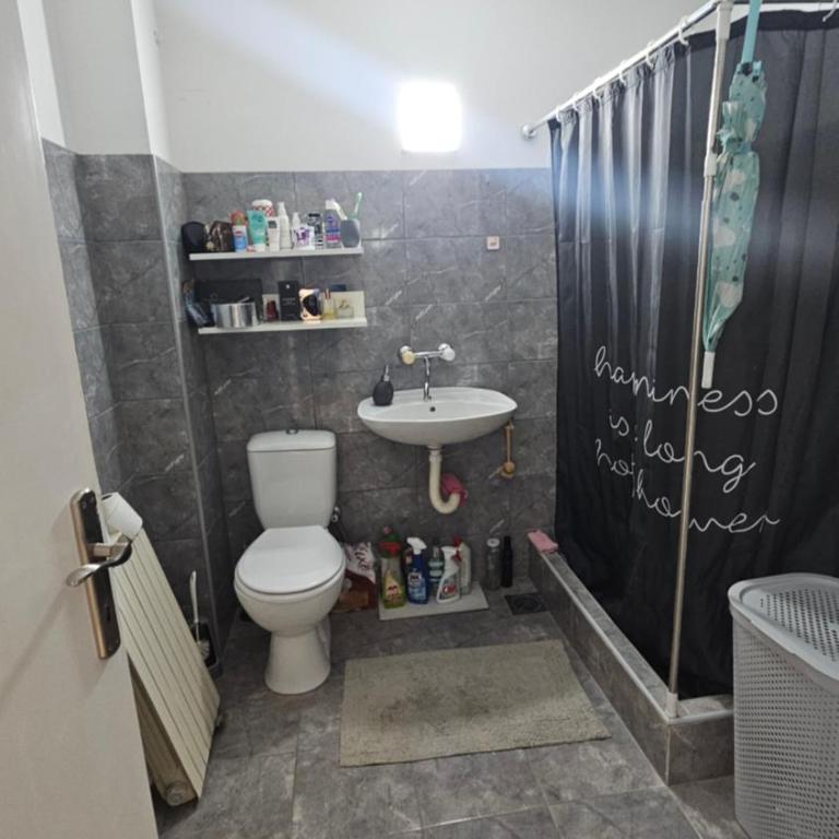 Sky view - One-Bedroom Apartment - 8