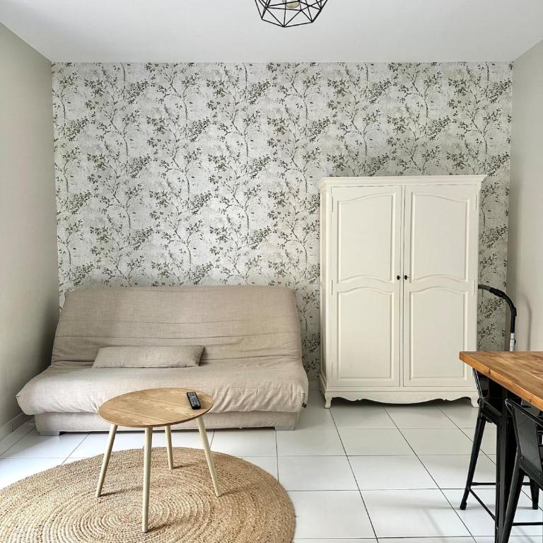 Studio contemporain - 50 mètres plage - proche centre - Studio - 4