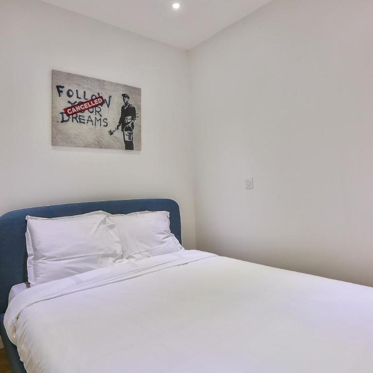 Bonne Nouvelle Paris 2e Charmant appartement 4P - Apartment - 13